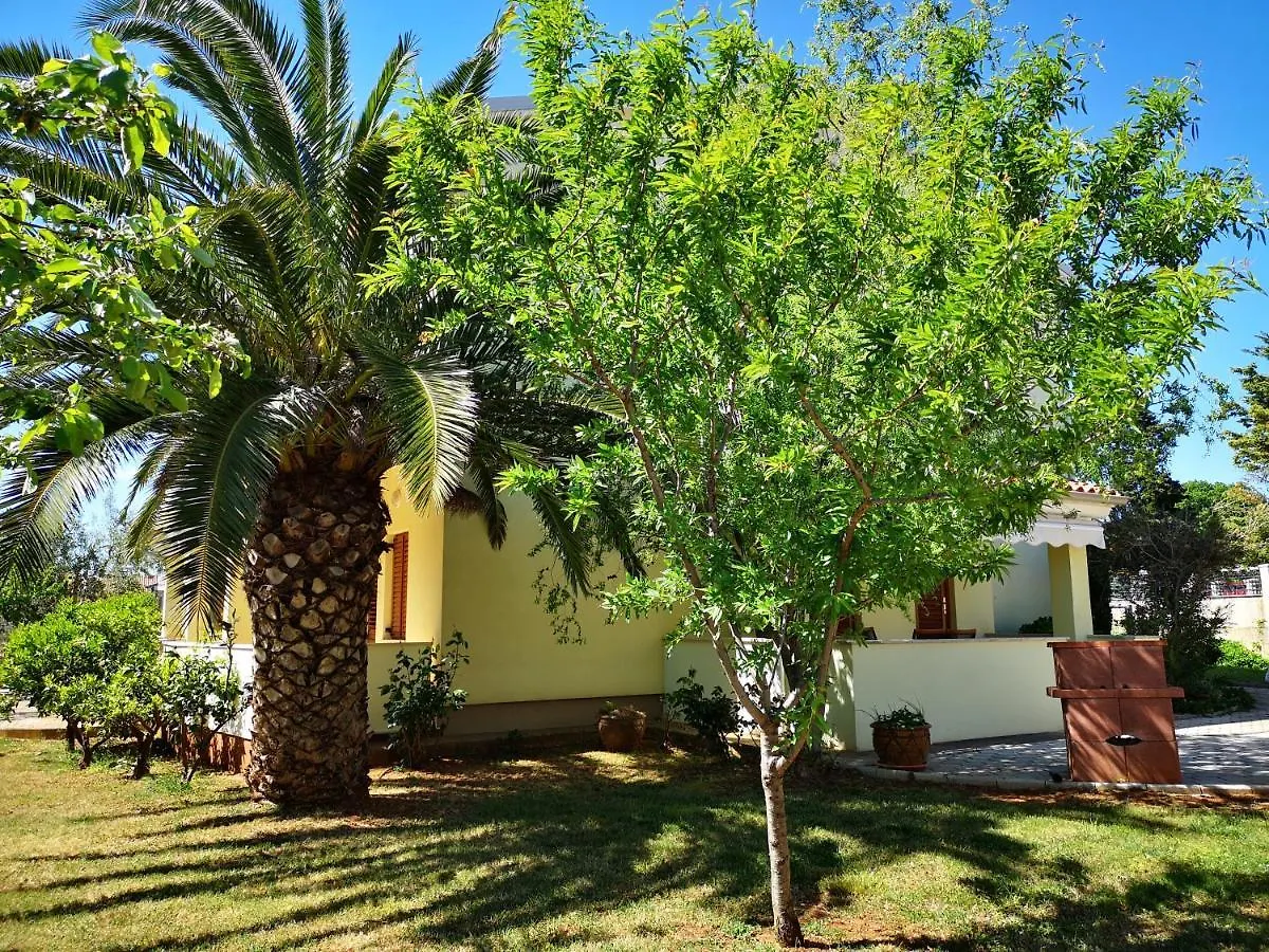 Flowers Apartments Medulin, Fucane 1A Croatia